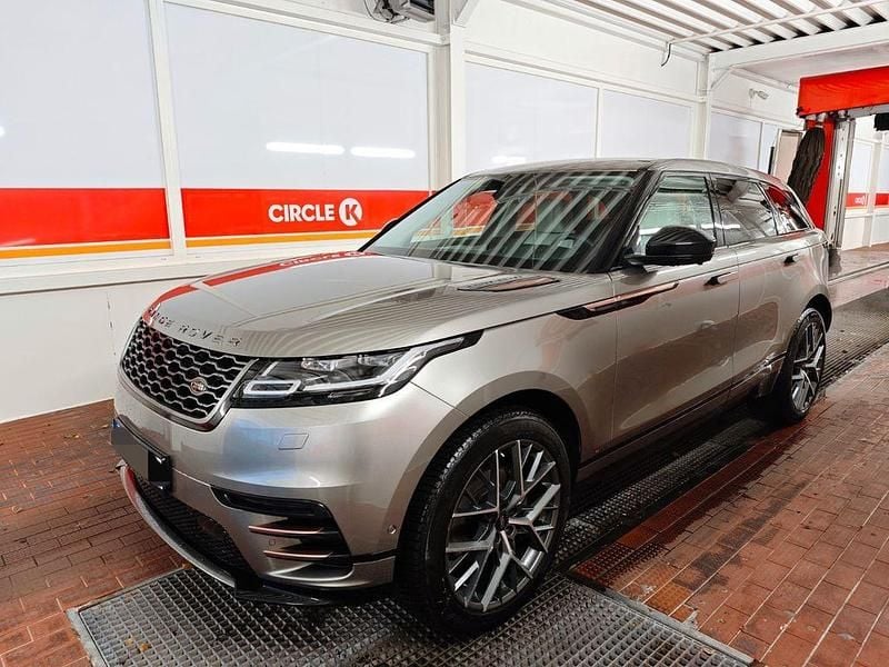 Beige Gebraucht 2018 Land Rover Range Rover Velar HSE Dynamic SUV | 39.500 € (Guter Preis) - Bild 1/4