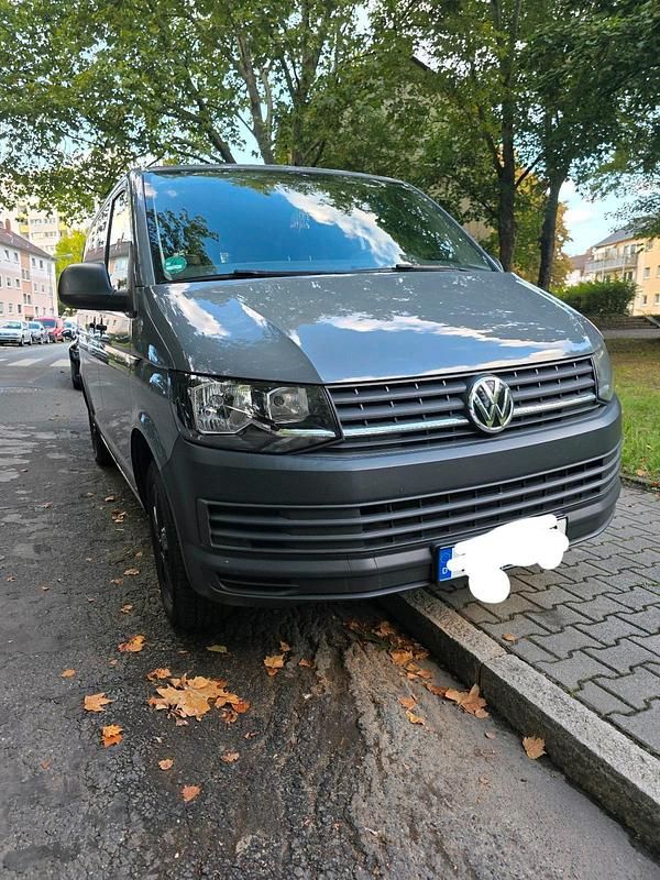 Grau Gebraucht 2017 VW T6 Van | 24.000 € (Fairer Preis) - Bild 1/4