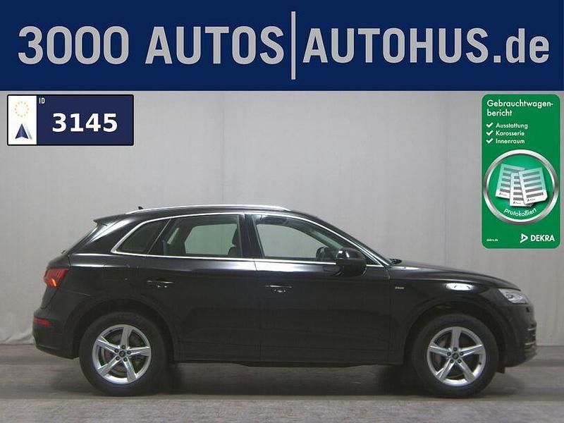 Schwarz Gebraucht 2020 Audi Q5 Ambiente SUV | 23.980 € (Superpreis) - Bild 1/4