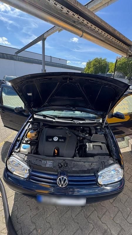 Gebraucht VW Golf IV 105 PS (77 kW) 2001 Blau Kleinwagen