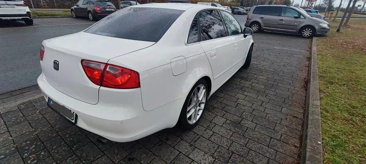 Gebraucht Seat Exeo Sport 200 PS (147 kW) 2009 Weiß Limousine