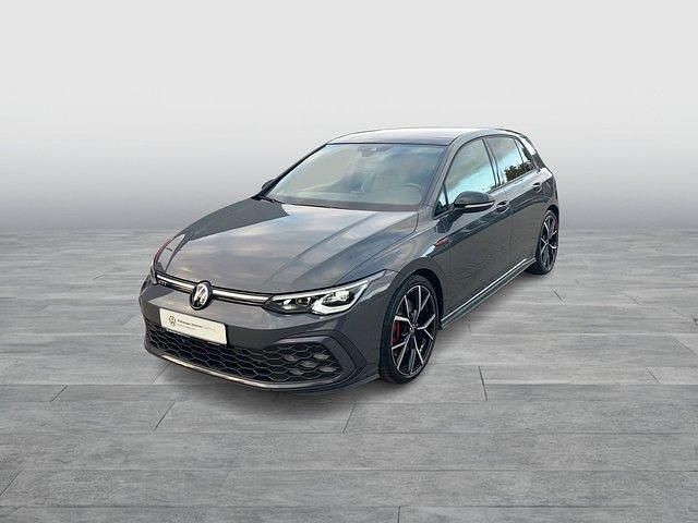 Grau Gebraucht 2023 VW Golf VIII GTI Limousine | 32.979 € (Teuer) - Bild 1/4