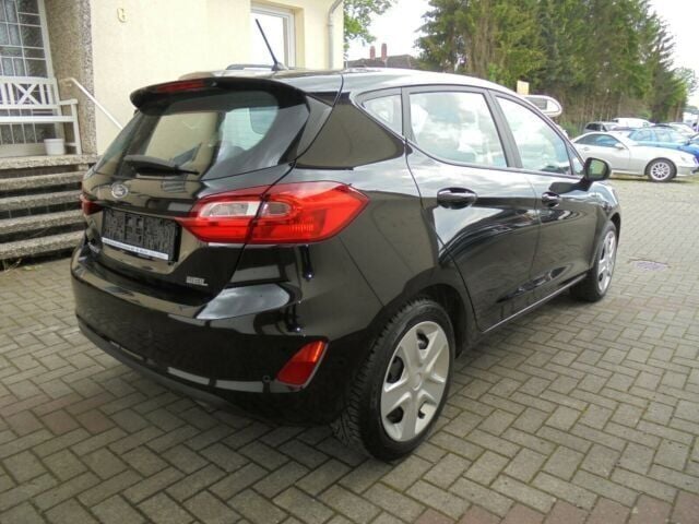 Gebraucht Ford Fiesta Cool & Connect 86 PS (63 kW) 2018 Schwarz metallic Kleinwagen