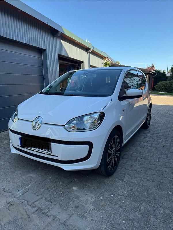 Weiß Gebraucht 2015 VW up! Kleinwagen | 7.000 € (Etwas zu teuer) - Bild 1/4