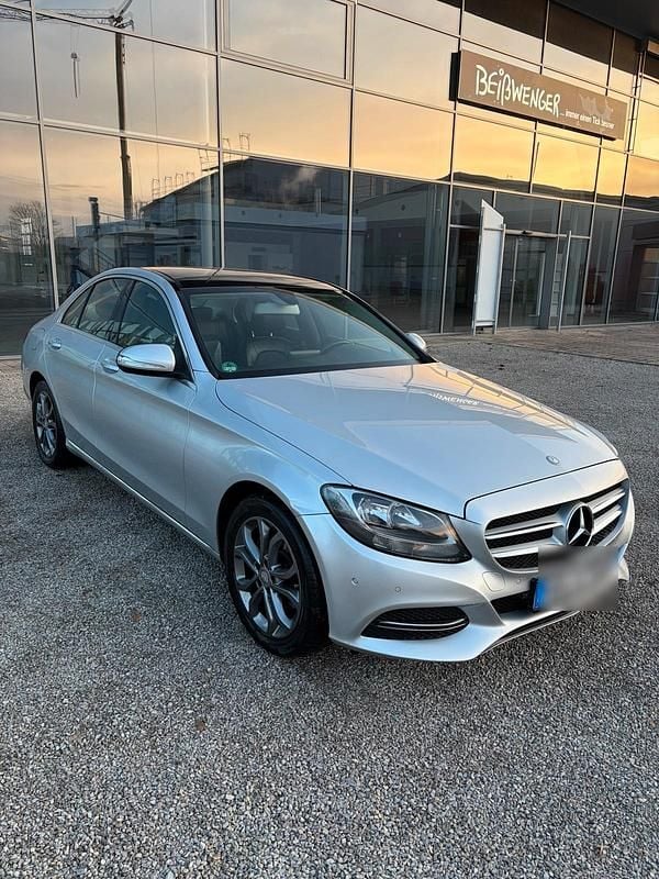 Gebraucht Mercedes C180 116 PS (85 kW) 2015 Silber Limousine