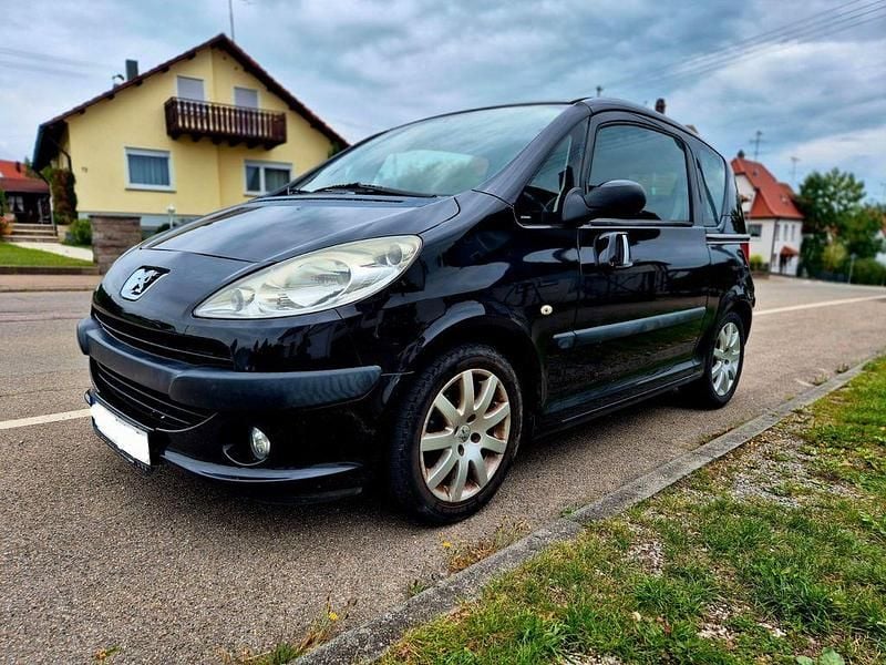 Schwarz Gebraucht 2006 Peugeot 1007 Tendance Kleinwagen | 1.990 € (Guter Preis) - Bild 1/4
