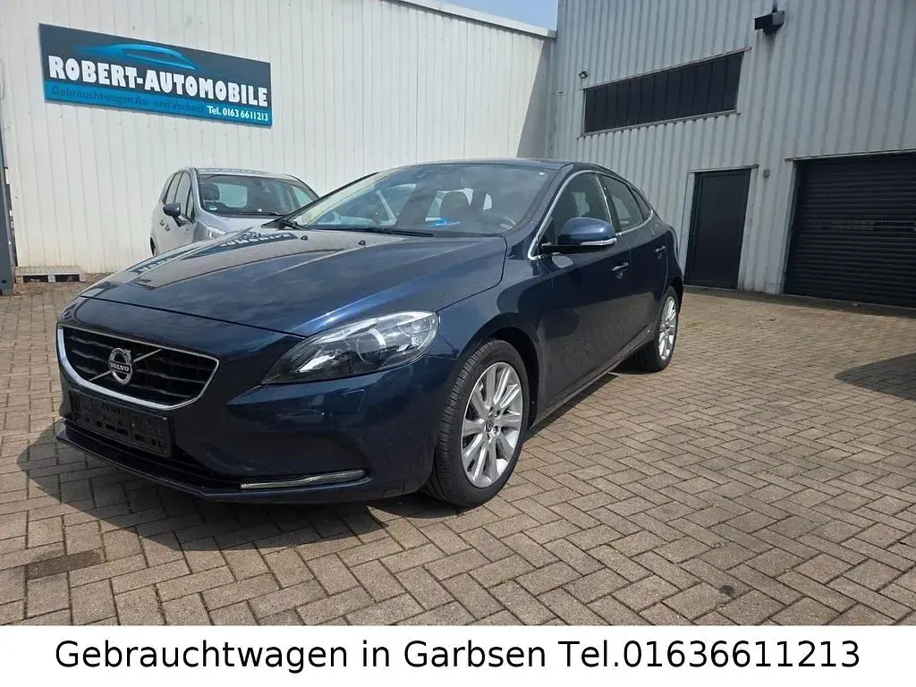 Gebraucht Volvo V40 Summum 150 PS (110 kW) 2012 Blau Kleinwagen