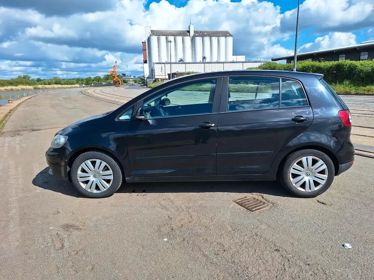 Gebraucht VW Golf V 80 PS (58 kW) 2007 Schwarz Limousine