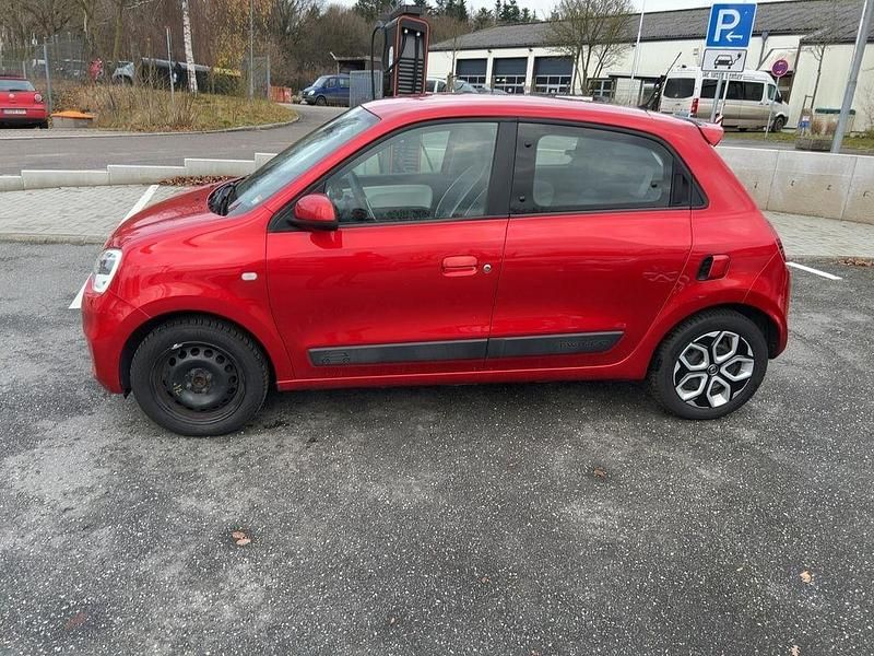 Gebraucht Renault Twingo LIMITED 73 PS (53 kW) 2019 Rot Kleinwagen