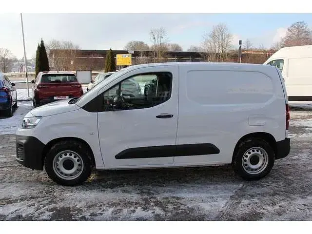 Neu Citroën e-Berlingo 100 kW (136 PS) 2025 Van / Kleinbus