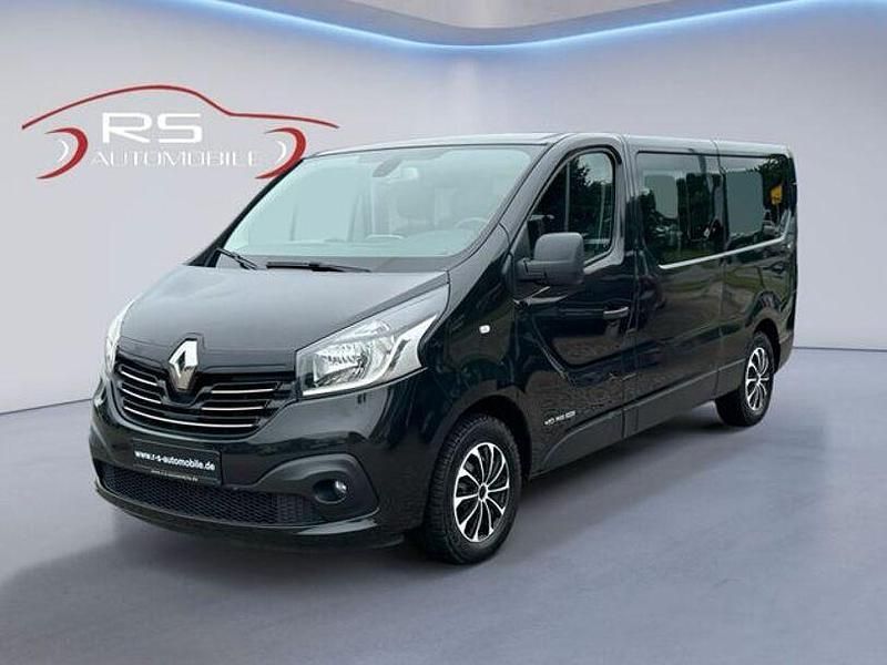 Schwarz Gebraucht 2016 Renault Trafic Expression Van | 17.490 € (Teuer) - Bild 1/4