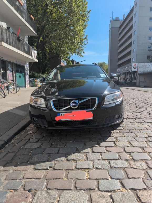 Schwarz Gebraucht 2013 Volvo V70 Pro Kombi | 10.100 € (Fairer Preis) - Bild 1/4