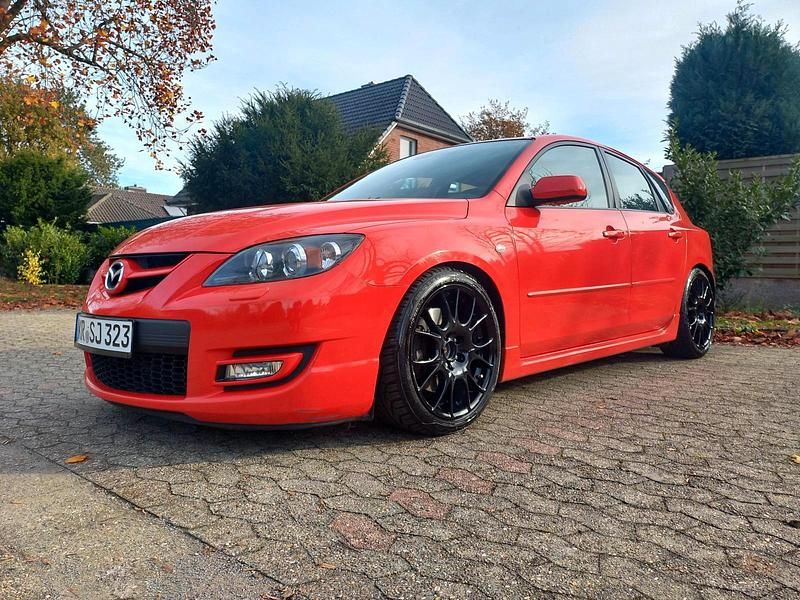 Rot Gebraucht 2007 Mazda 3 Kombi | 9.500 € - Bild 1/4