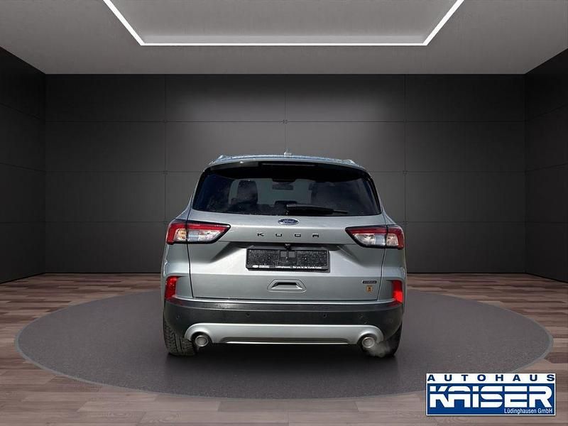 Gebraucht Ford Kuga Titanium 224 PS (164 kW) 2022 Silber SUV