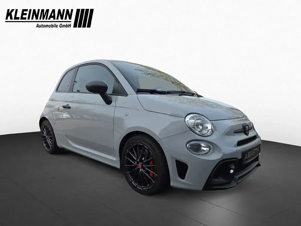 Gebraucht Abarth 695 179 PS (131 kW) 2023 Grau Kleinwagen