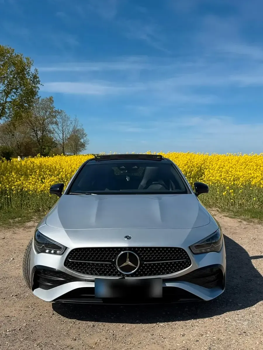 Gebraucht Mercedes CLA250e Shooting Brake 224 PS (164 kW) 2024 Silber Kombi