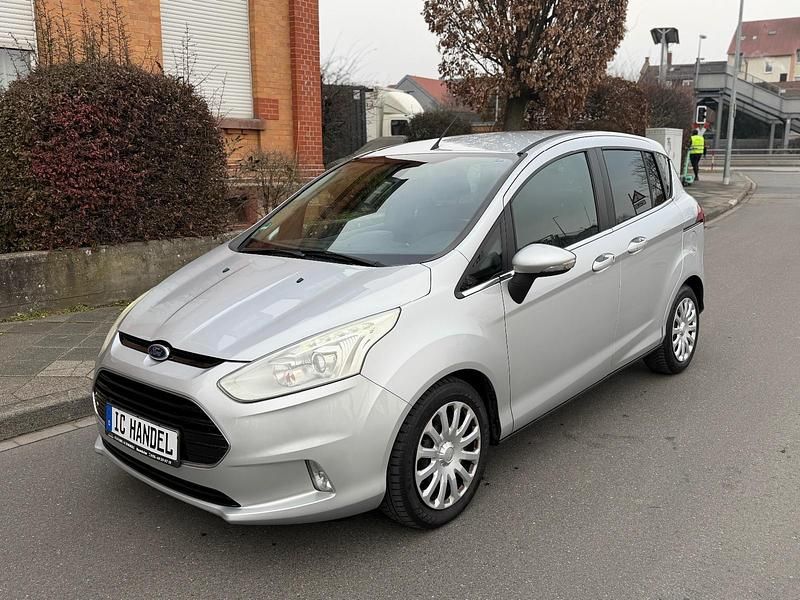 Silber Gebraucht 2013 Ford B-MAX Titanium Van / Kleinbus | 4.350 € (Guter Preis) - Bild 1/4