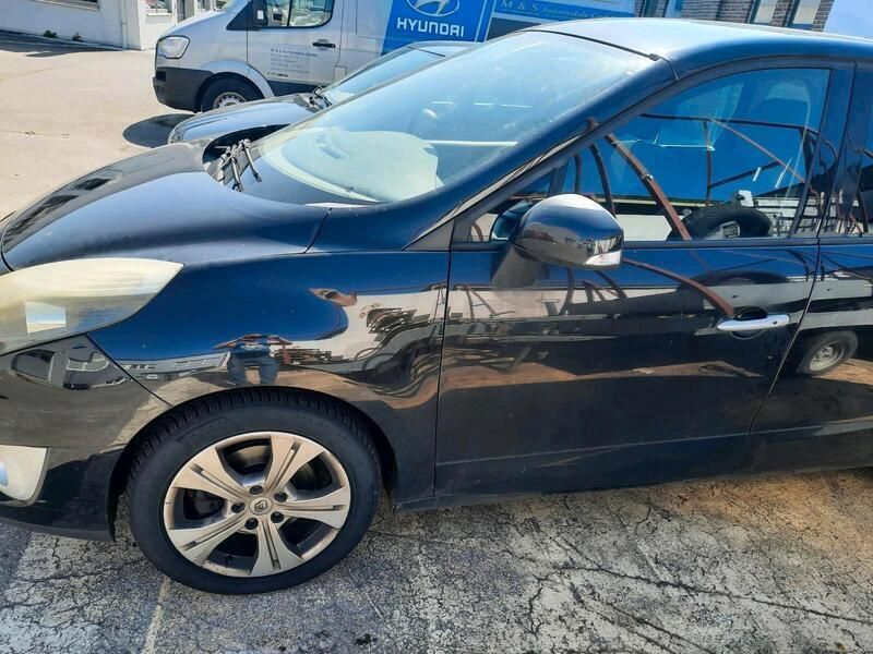 Schwarz Gebraucht 2009 Renault Grand Scénic III Van / Kleinbus | 900 € - Bild 1/4