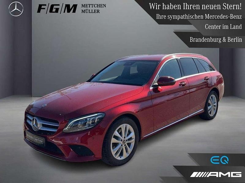 Gebraucht Mercedes C220 Avantgarde 194 PS (142 kW) 2018 Manufaktur lack manufaktur hya Kombi