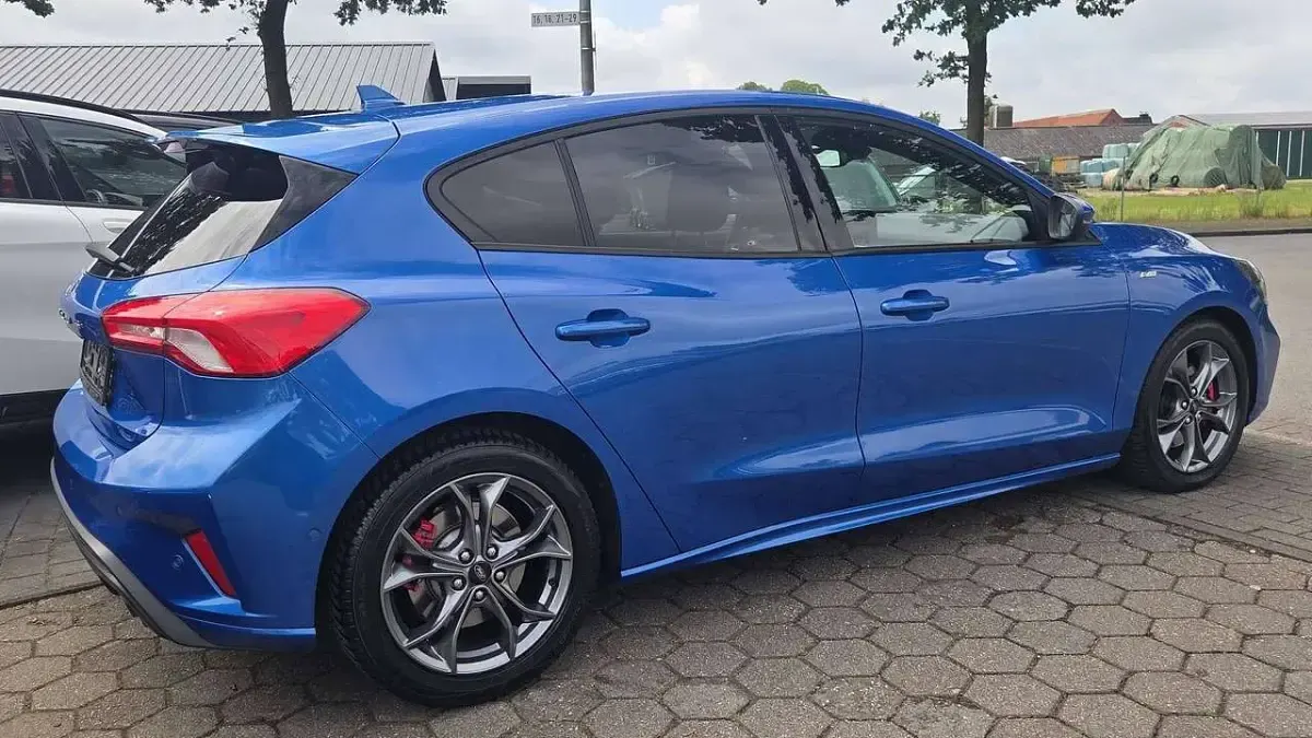 Gebraucht Ford Focus ST-Line X 150 PS (110 kW) 2020 Dynamicblau metallic Kleinwagen