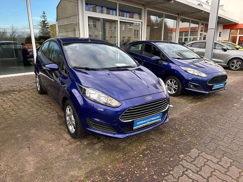 Indicblau metallic Gebraucht 2014 Ford Fiesta SYNC Edition Kleinwagen | 5.900 € (Etwas zu teuer) - Bild 1/4