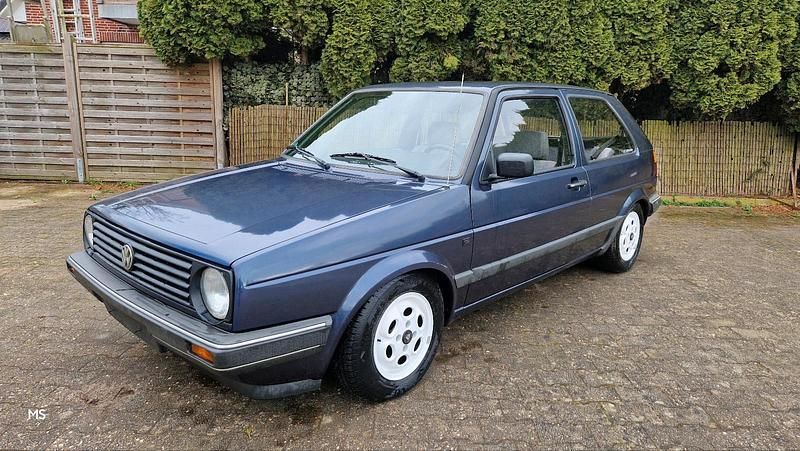Blau Gebraucht 1986 VW Golf II Kleinwagen | 3.290 € - Bild 1/4