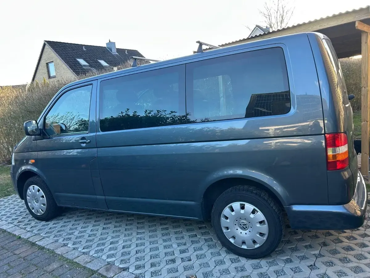 Usata VW T5 136 CV (100 kW) 2007 Grigio Furgone