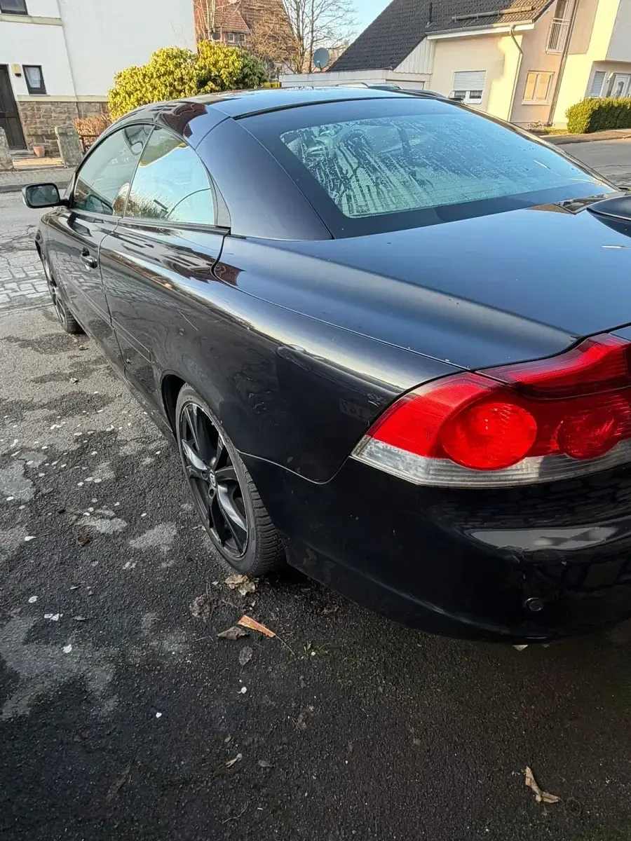 Gebraucht Volvo C70 Summum 180 PS (132 kW) 2007 Schwarz Cabrio