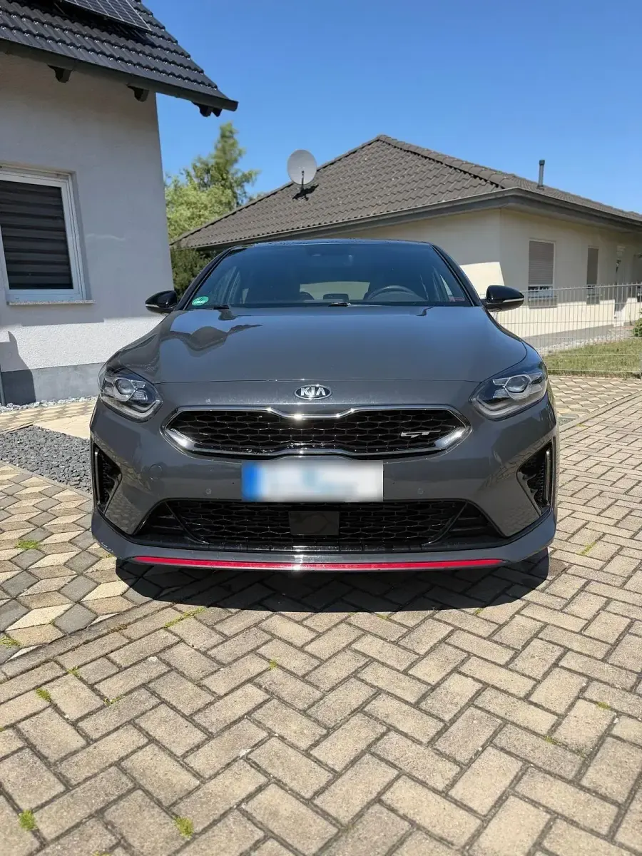 Gebraucht Kia ProCeed GT GT 204 PS (150 kW) 2019 Grau Kleinwagen