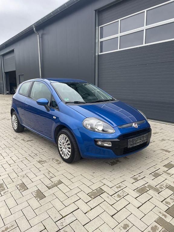 Schwarz Gebraucht 2011 Fiat Punto Pop Kleinwagen | 1.650 € (Fairer Preis) - Bild 1/4