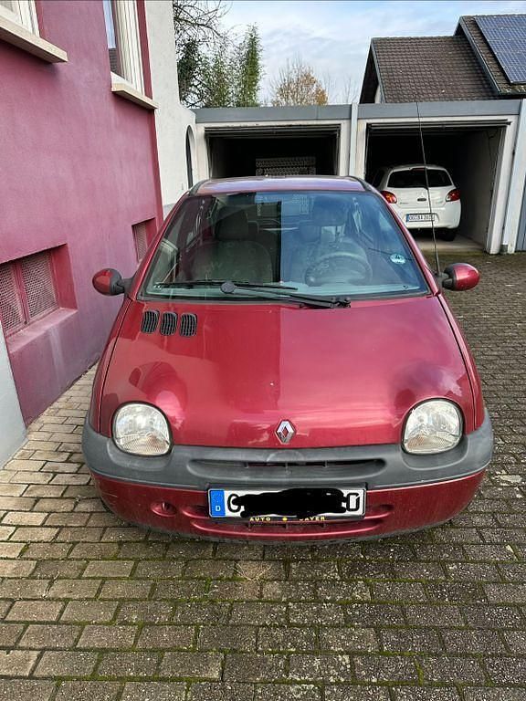 Rot Gebraucht 2005 Renault Twingo Kleinwagen | 1.500 € (Fairer Preis) - Bild 1/4