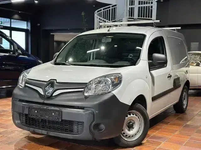 Usado Renault Rapid 90 HP (66 kW) 2019 Branco Sedan