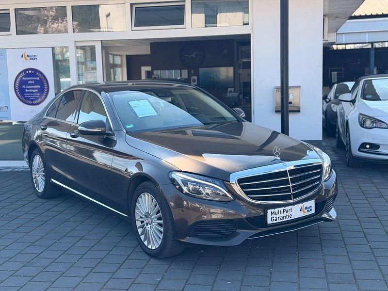 Gebraucht Mercedes C220 170 PS (125 kW) 2014 Braun Limousine