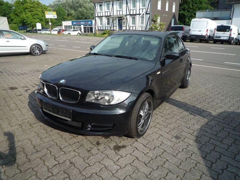 Schwarz Gebraucht 2008 BMW 120 Kleinwagen | 5.500 € (Teuer) - Bild 1/4