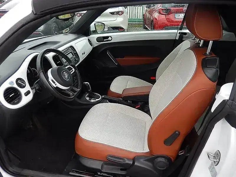 Gebraucht VW Beetle Cabriolet Cup 105 PS (77 kW) 2015 Pure white Cabrio