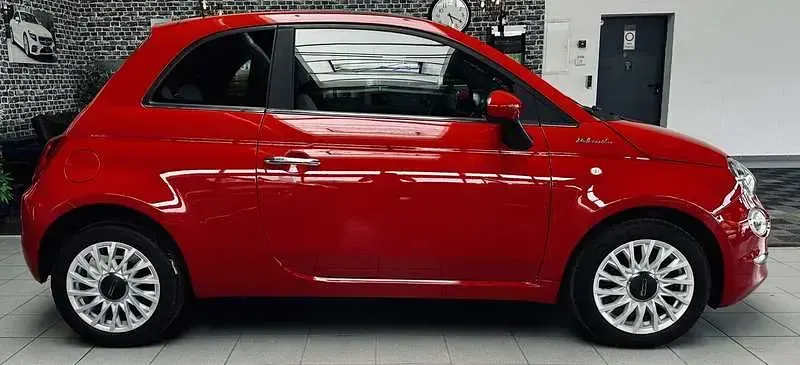Gebraucht Fiat 500 Dolcevita 69 PS (50 kW) 2022 Rot Kleinwagen