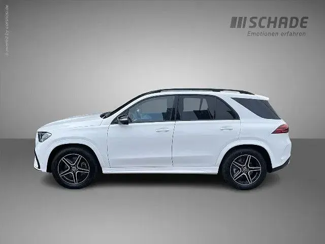 Gebraucht Mercedes GLE450 AMG line 367 PS (269 kW) 2025 Unilack polarweiß SUV