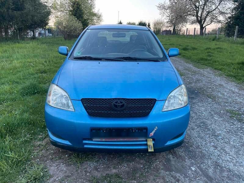 Blau Gebraucht 2002 Toyota Corolla Kleinwagen | 1.200 € (Fairer Preis) - Bild 1/4