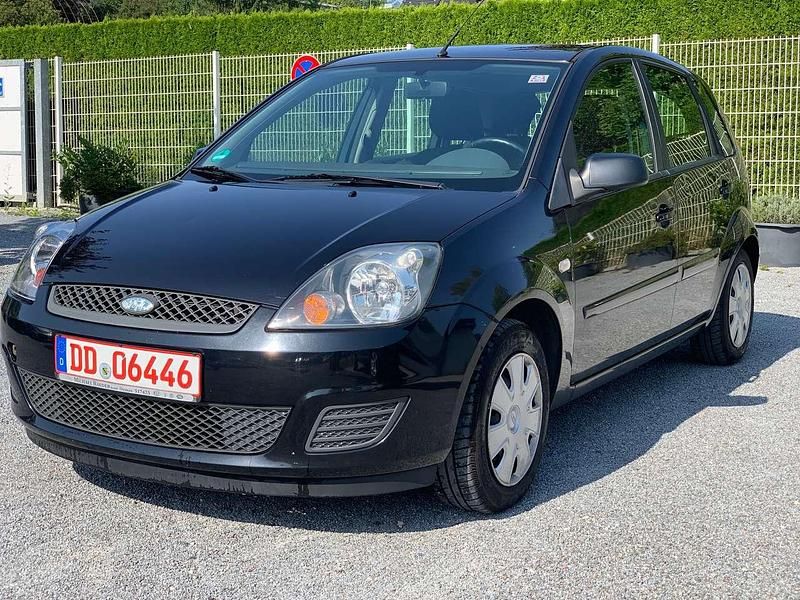 Schwarz Gebraucht 2007 Ford Fiesta Style Kleinwagen | 1.290 € (Fairer Preis) - Bild 1/4