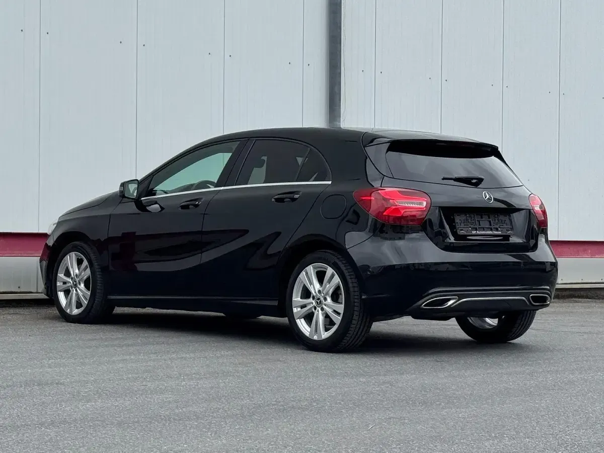 Gebraucht Mercedes A220 Urban 177 PS (130 kW) 2017 Schwarz Limousine
