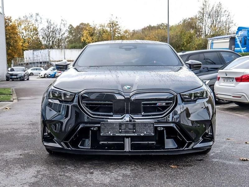 Gebraucht BMW M5 Performance 727 PS (534 kW) 2025 Saphirschwarz metallic Limousine