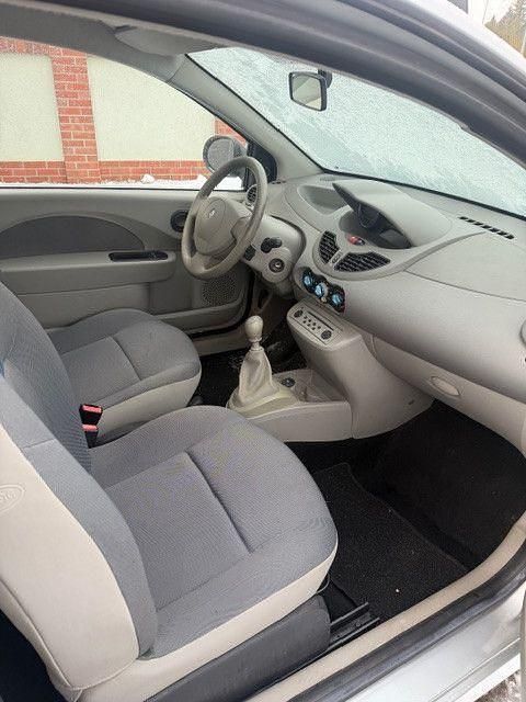 Gebraucht Renault Twingo Expression 76 PS (55 kW) 2008 Grau Kleinwagen