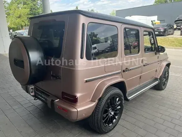 Gebraucht Mercedes G500 AMG line 421 PS (309 kW) 2024 Grau SUV