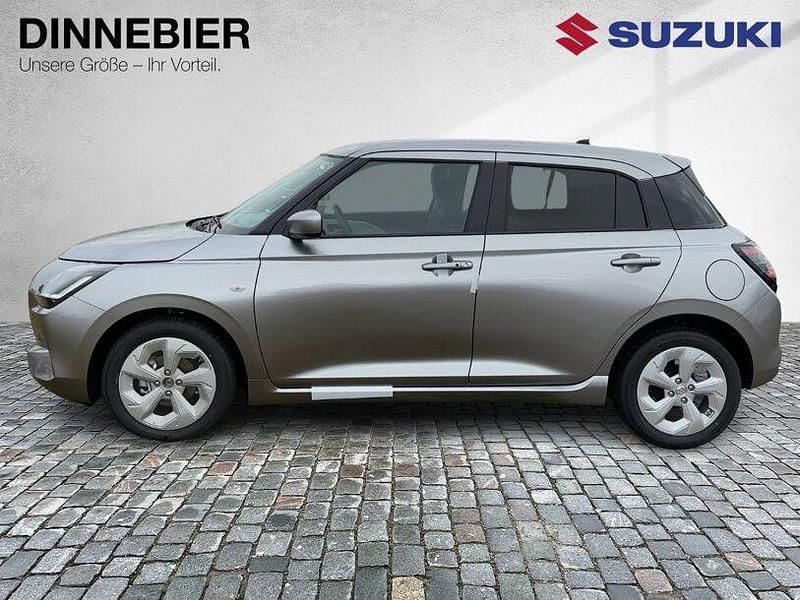 Neu Suzuki Swift 61 PS (44 kW) 2025 Silber Kleinwagen