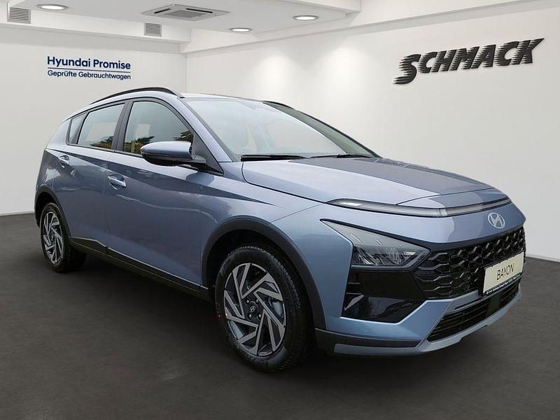 Neu Hyundai Bayon Trend 101 PS (74 kW) 2025 Blau SUV