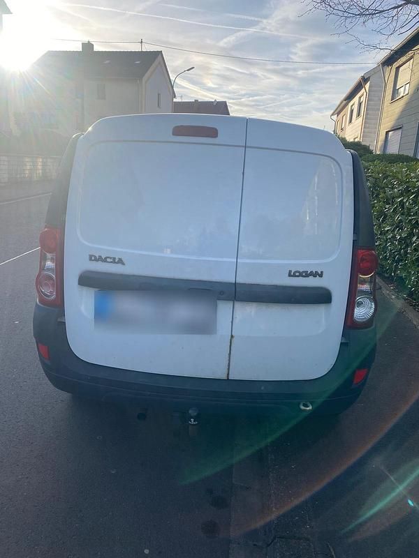 Gebraucht Dacia Logan 81 PS (59 kW) 2012 Weiß Kombi