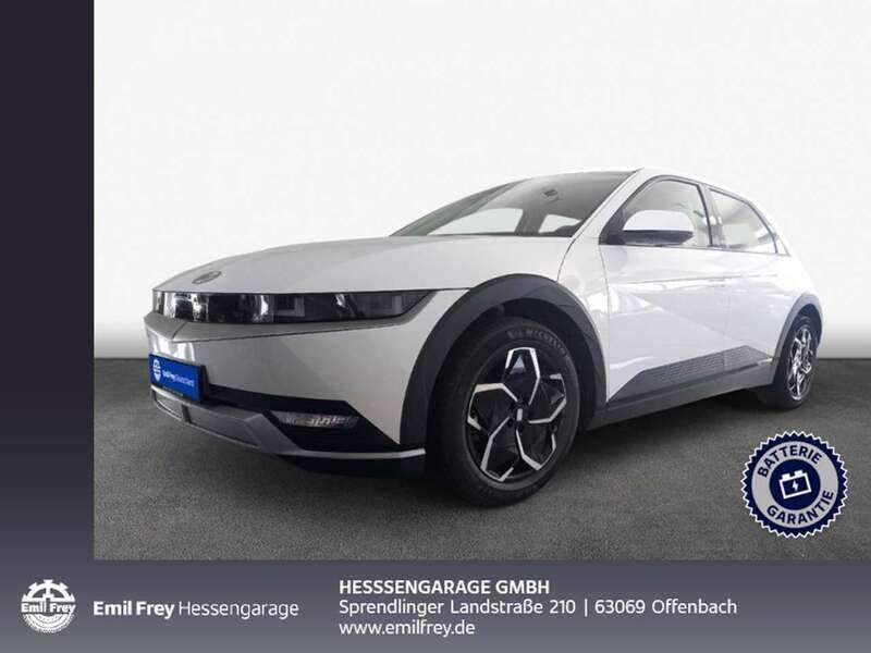 Weiß Gebraucht 2024 Hyundai Ioniq 5 Dynamiq SUV | 42.950 € (Guter Preis) - Bild 1/3