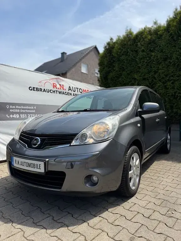 Gebraucht Nissan Note Acenta 88 PS (64 kW) 2010 Grau Kleinwagen