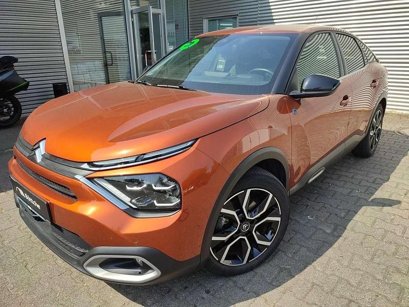 Orange Gebraucht 2021 Citroën e-C4 Shine Limousine | 15.440 € (Guter Preis) - Bild 1/4