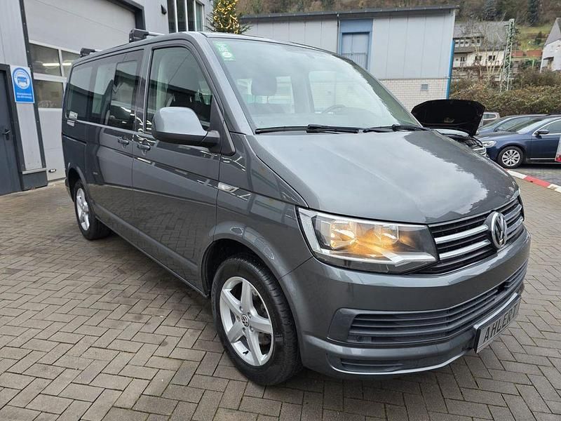 Gebraucht VW T5 Comfortline 150 PS (110 kW) 2015 Grau Van